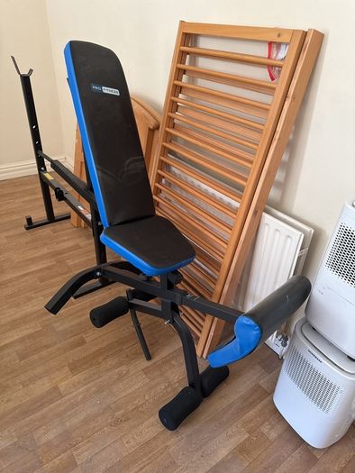 Exercise chair