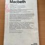 Macbeth by New Penguin Shakespeare 1976 Image 2