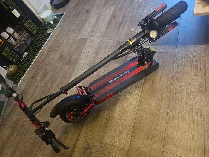 KuKirin M4 Electric Scooter