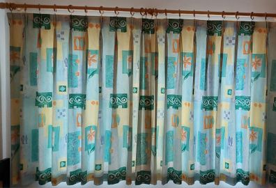 Curtain material including lining - please read full ad
