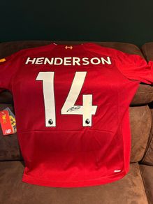 Henderson signed 19/20 signed Liverpool jersey