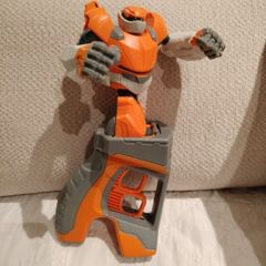 Boxing robot