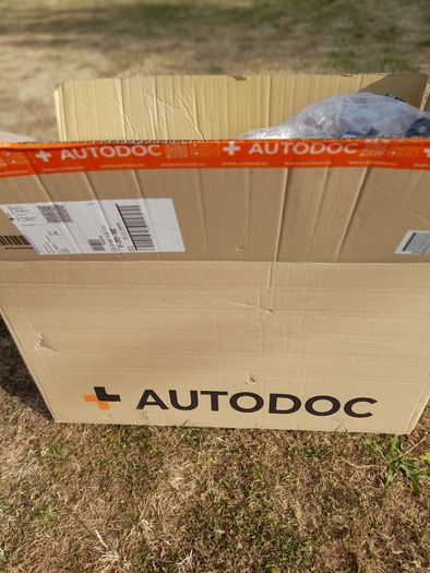 Toyota Auris Front Headlight (Passenger side)