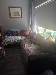 Corner suite