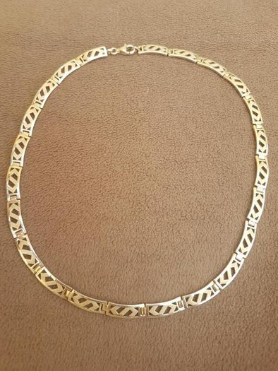 Elegant Vintage Sterling Silver Necklace