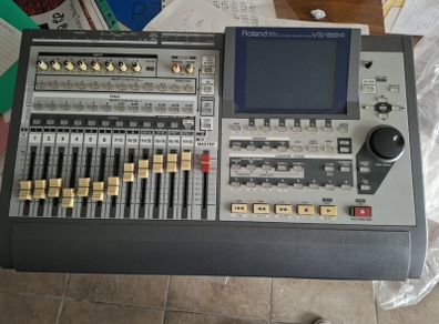 Roland vs1824