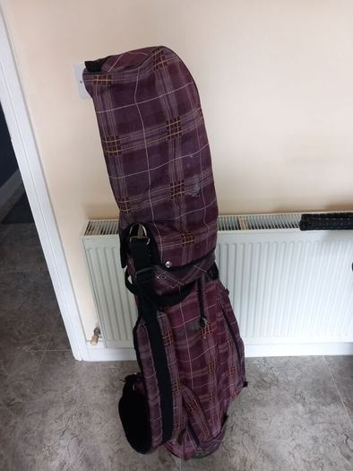 Masters Lady's golf clubs and bag.