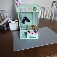 Grabber machine