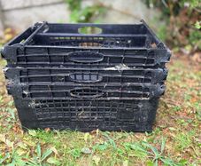 crates