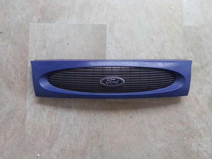 Ford Fiesta Mk4 Grill.
