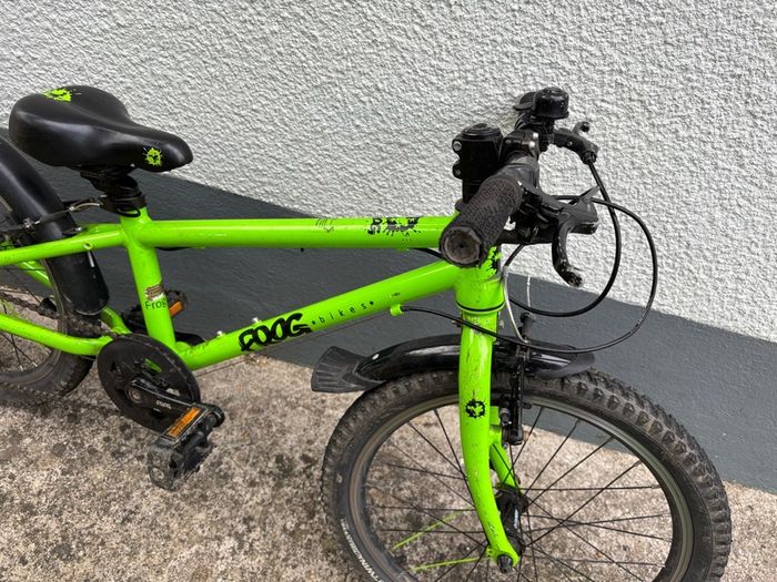 Frog 52 Kids Bike Green Geared 8 Speed