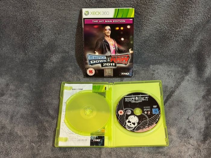 WWE SmackDown vs Raw 2011 The Hitman Edition