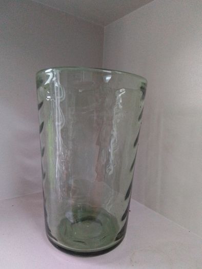 Green Art glass Vase