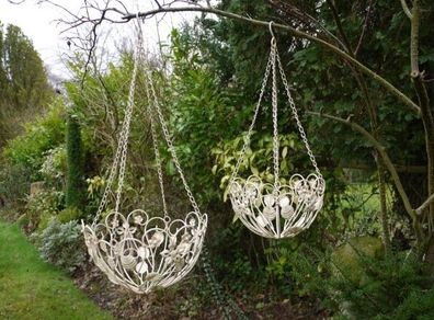 Light Hanging Baskets D828