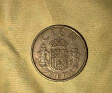 1982 Spain 100 Pesetas Coin - King Juan Carlos I