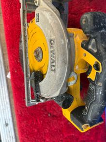 DeWalt DCS391 18V XR 165mm Cordless Circular Saw (Bare Tool)