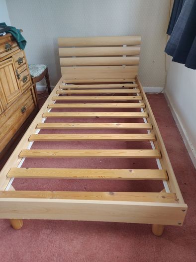 Single Bed.