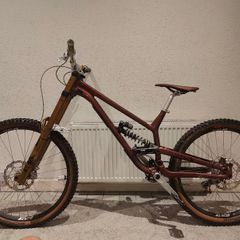 Custom Commencal FRS Downhill Build Full Hope Spec / Fox 40
