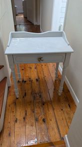 Hall table
