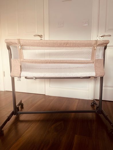Baby Bassinet for Sale 49e