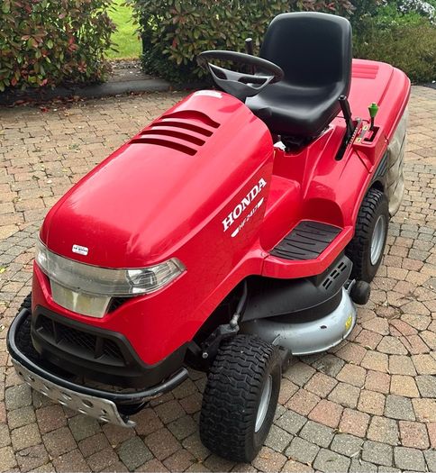 Ride-on  Lawnmower Honda