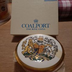 Coalport Queen Elizabeth ll 1977 bone china trinket box