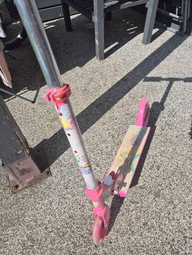 Girls  scooter
