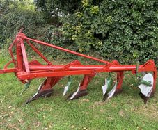 Kverneland 4 Furrow Antique Plough