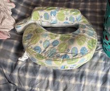 Breast feeding pillow (my breast friend)