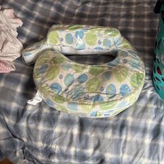 Breast feeding pillow (my breast friend)