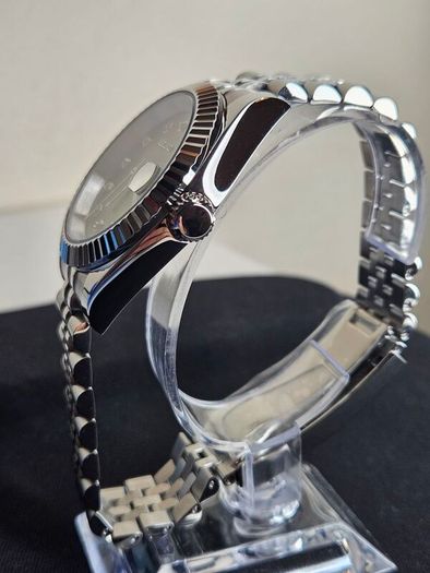 Seiko MOD Datejust Sunburst Diamond Dial Green