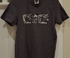 Adidas Tee shirt size S
