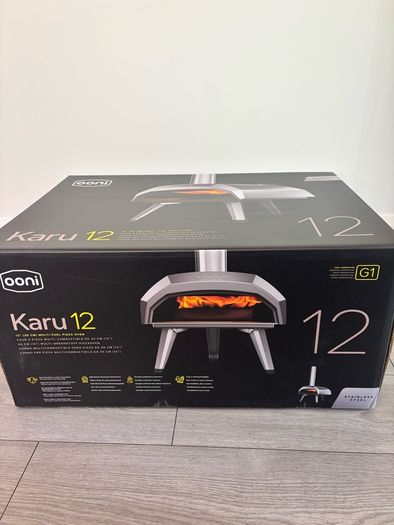Ooni pizza oven