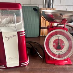 Weighing Scale & Popcorn maker