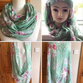 Beautiful Pastel Green Floral lightweight Snood Scarf