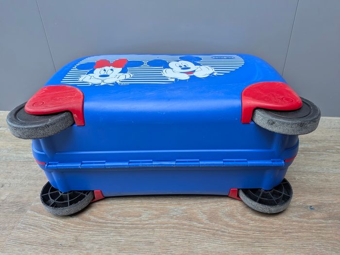Samsonite Mickey and Minnie Ride-On Suitcase For Kids