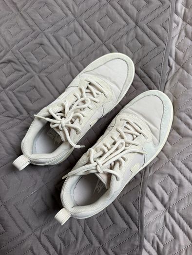Nike shoes trainers