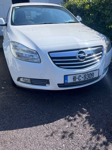 Opel Insignia 2011