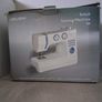 sewing machine Image 4