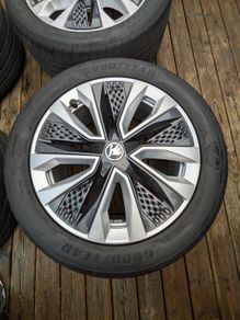 Karoq Alloy Wheels and tyres