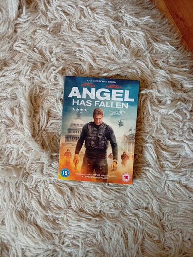 Thriller, Comedy, Horror, Drama, Romance, Musical films, movies on dvd