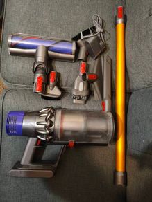 Dyson v10