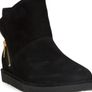 uggs Genuine brand new in their box never worn unwanted gift cost over 200 will sell for 110 euro Image 9
