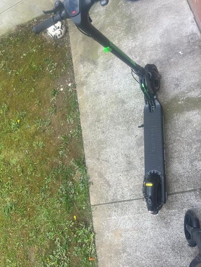 Loco electric scooter