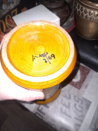 Beautiful Rare Old Vintage Italian Salt Glaze Bitossi Pottery Vase Postage Available or Collection