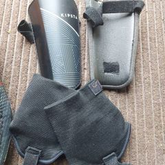 Shin pads and ankle support