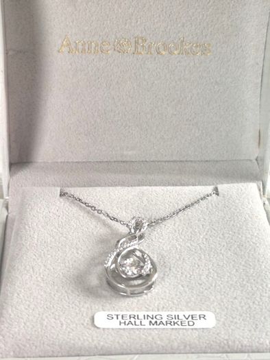 Sterling silver ladies necklace and pendant