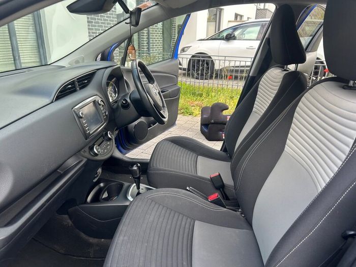 Toyota Yaris 2018 (182) 1.5 Petrol Hybrid  88,000