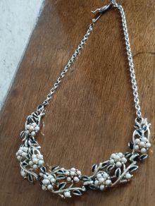 Vintage Coro gold tone necklace
