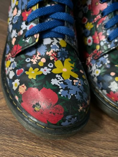 Vintage Dr Martens 1460 Floral Boots UK 2
